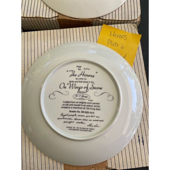 Lena Liu "On Wings of Snow" 6 Collector Plates -  Series Multicolor Bird Theme - Picture 8 of 8